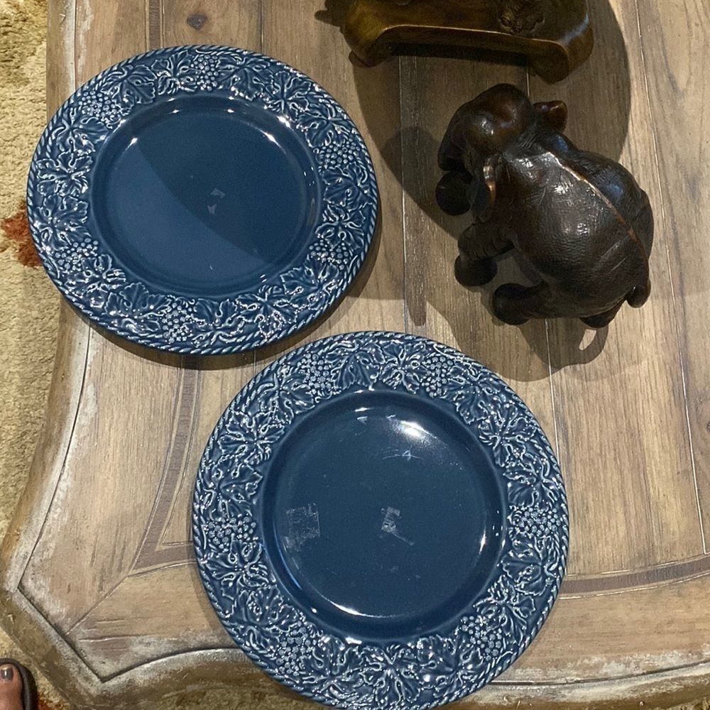 ❤️ Vintage Rare Wedgwood Blue Leaf Plates ❤️